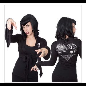 Kreepsville 666 Vampira shawl Price Firm